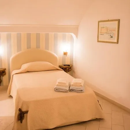 Holiday home Mono Amico B